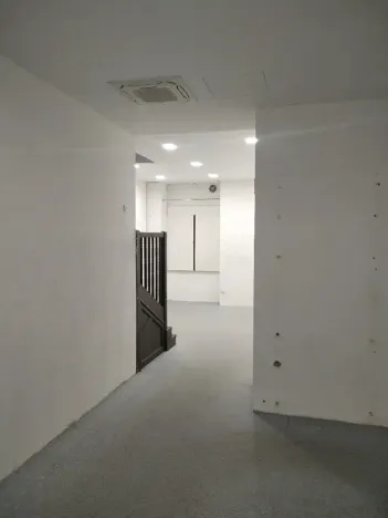 Pronájem obchodního prostoru, Brno, Průchodní, 59 m2