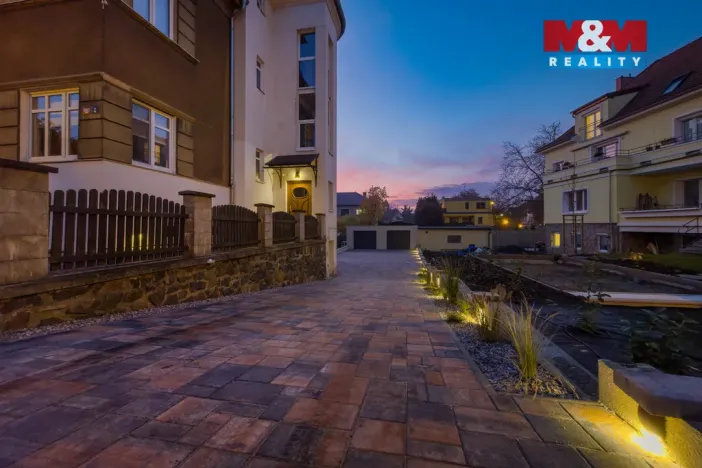 Prodej bytu 3+kk, Teplice, Škroupova, 72 m2