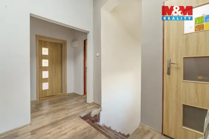 Prodej rodinného domu, Andělská Hora, 518 m2