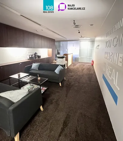 Pronájem kanceláře, Praha - Nové Město, Spálená, 1951 m2