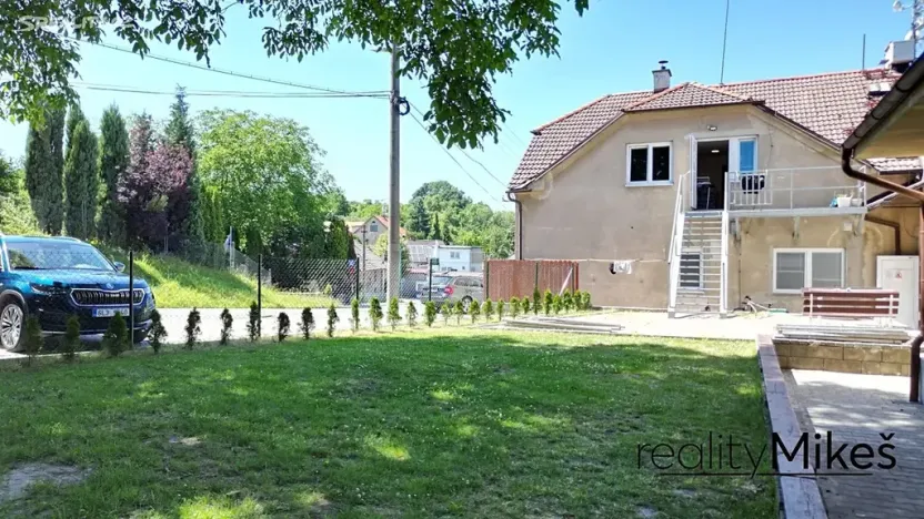 Pronájem ubytování, Dobrovice, 500 m2