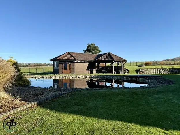 Prodej rodinného domu, Pržno, 384 m2