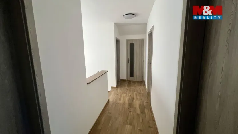 Pronájem rodinného domu, Měník, 150 m2