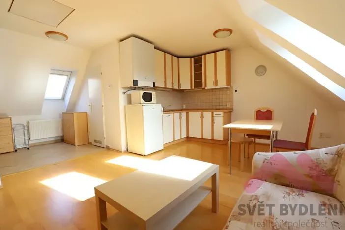 Pronájem bytu 2+kk, Praha - Radlice, Na Farkáně III, 56 m2