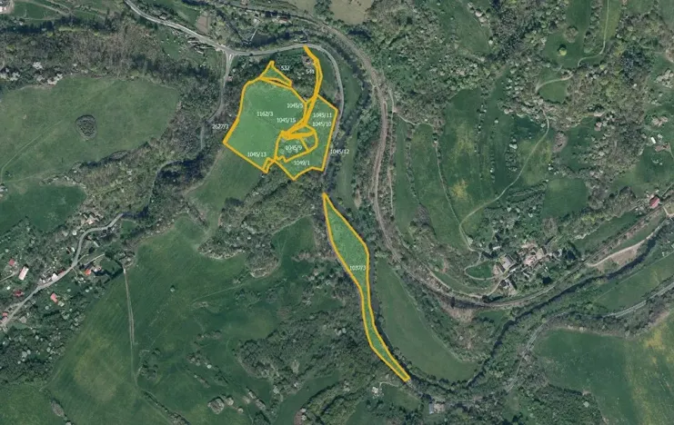 Prodej louky, Valkeřice, 64532 m2