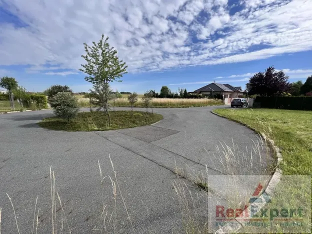 Prodej pozemku pro bydlení, Jesenice, Datlová, 1739 m2