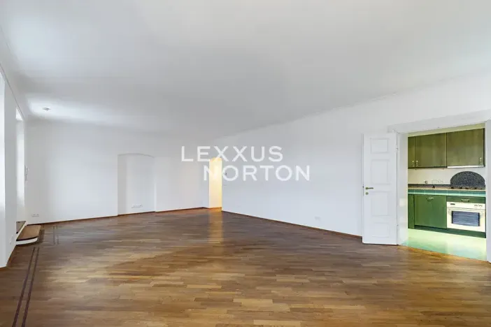 Pronájem bytu 4+1, Praha - Malá Strana, Vlašská, 179 m2