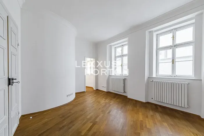 Pronájem bytu 4+1, Praha - Malá Strana, Vlašská, 179 m2