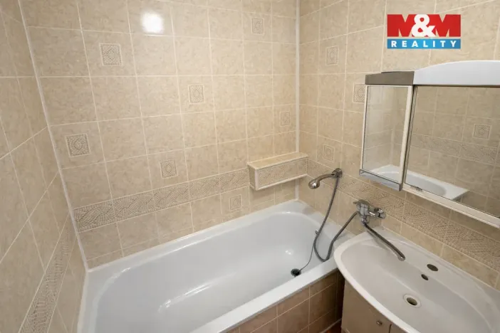 Prodej bytu 3+1, Praha - Záběhlice, Jasmínová, 74 m2