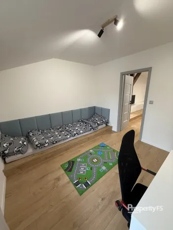 Pronájem bytu 2+kk, Stochov, Karlovarská, 53 m2