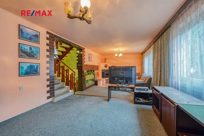 Prodej rodinného domu, Vrčeň, 437 m2