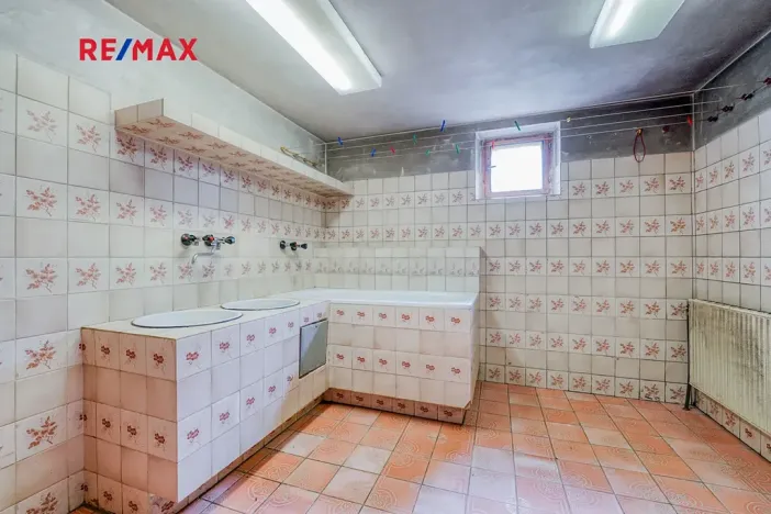 Prodej rodinného domu, Vrčeň, 437 m2