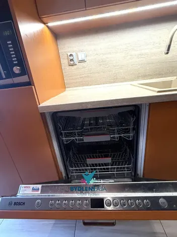 Pronájem bytu 2+1, Teplice, Fügnerova, 60 m2