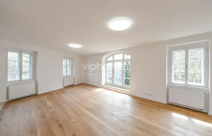 Pronájem bytu 5+1, Praha - Malá Strana, Říční, 189 m2