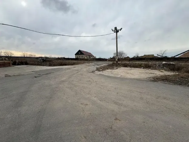 Dražba výrobních prostor, Chrast, Osady Ležáků, 4782 m2