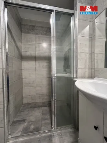 Pronájem bytu 2+1, Ústí nad Labem - Bukov, Návětrná, 54 m2