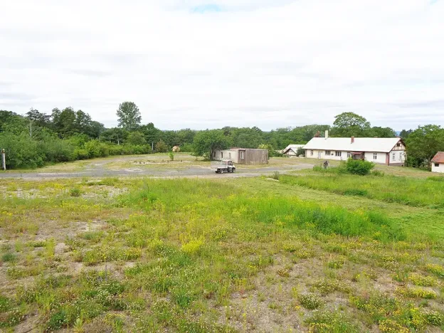 Prodej komerčního pozemku, Jesenice, Rekreační, 10738 m2