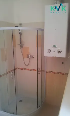 Pronájem bytu 3+1, Karlovy Vary, Slepá, 73 m2