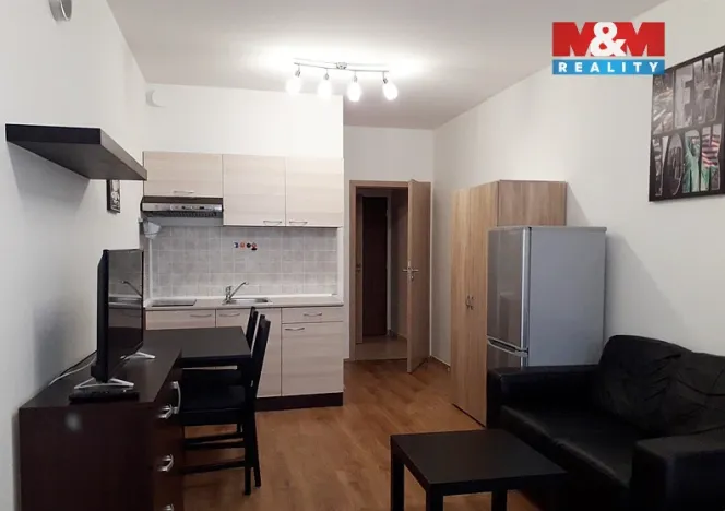 Pronájem bytu 1+kk, Praha - Vysočany, Pod Harfou, 26 m2