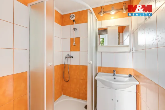 Pronájem bytu 2+1, Ústí nad Labem - Severní Terasa, Rabasova, 62 m2