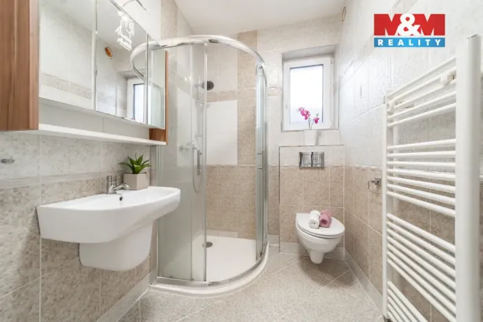 Prodej rodinného domu, Zlatá, 148 m2