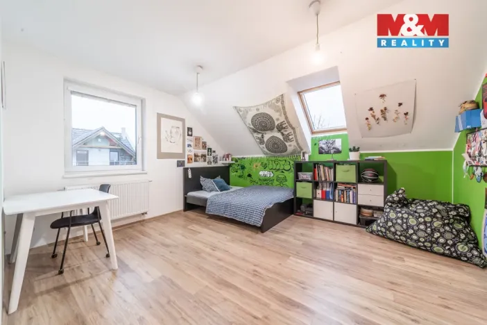 Prodej rodinného domu, Zlatá, 148 m2