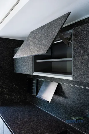 Prodej rodinného domu, Praha - Libeň, Lhotákova, 241 m2