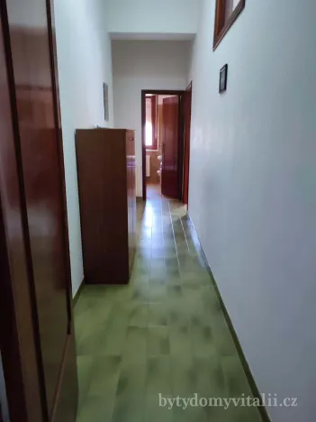 Prodej bytu 3+1, Via Michelangelo, Scalea, Kalábrie, Itálie, 120 m2