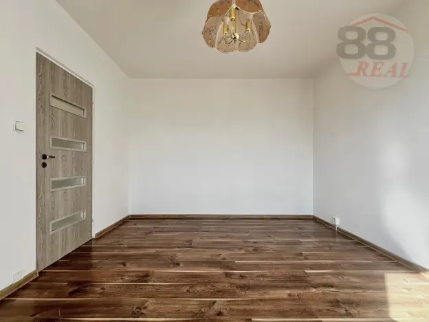 Prodej bytu 1+1, Klášterec nad Ohří, Jana Ámose Komenského, 35 m2