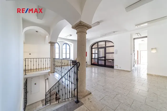 Prodej obchodního prostoru, Králíky, 5. května, 519 m2