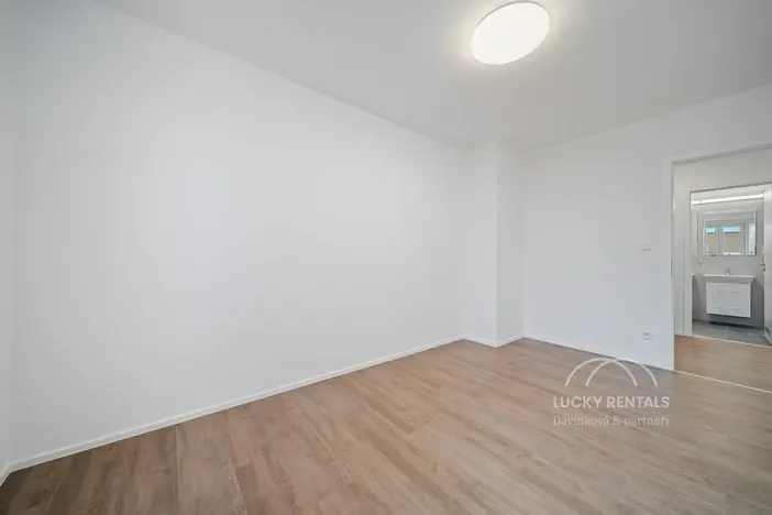Pronájem bytu 2+kk, Praha - Chodov, Líbalova, 42 m2