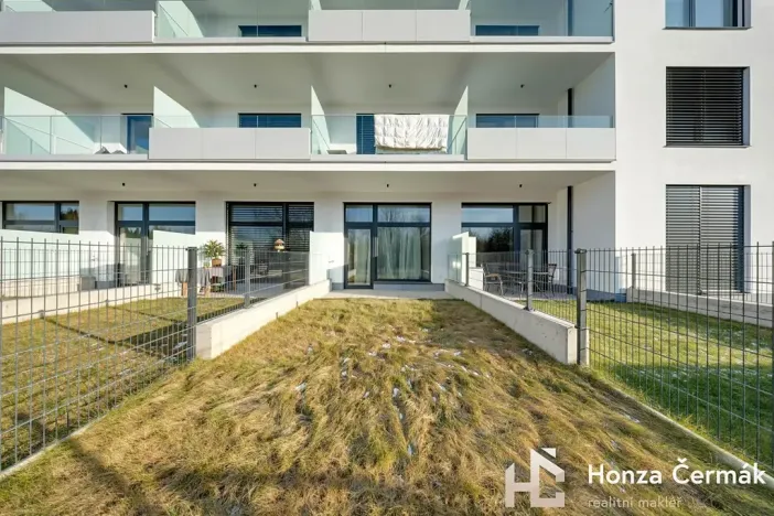 Pronájem bytu 1+kk, Brno, 35 m2