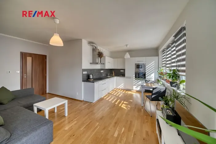 Pronájem bytu 2+kk, Poděbrady, Čechova, 54 m2