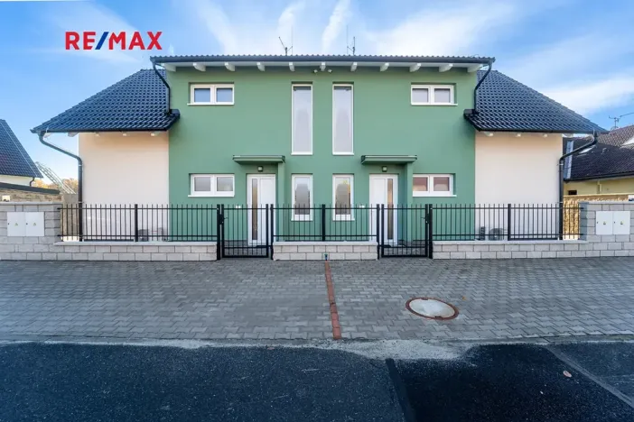 Pronájem rodinného domu, Veltruby, 97 m2