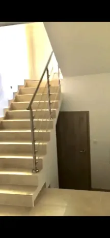 Pronájem obchodního prostoru, Praha - Žižkov, K vrcholu, 200 m2