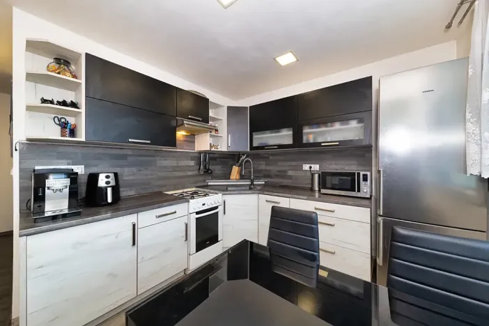 Prodej bytu 3+1, Klatovy, Suvorovova, 61 m2