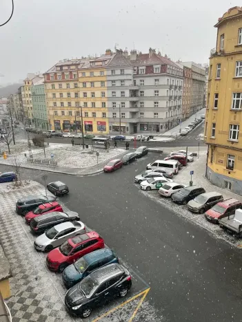 Pronájem bytu 1+kk, Praha - Nusle, Kloboučnická, 28 m2