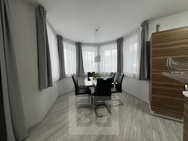 Pronájem rodinného domu, Uhřice, 123 m2