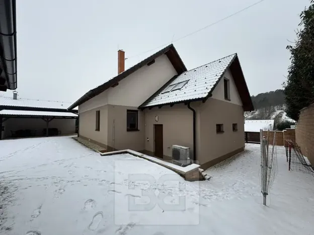 Pronájem rodinného domu, Uhřice, 123 m2