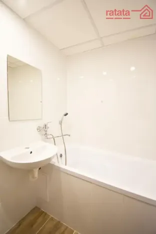 Pronájem bytu 2+1, Klášterec nad Ohří, Václava Řezáče, 57 m2