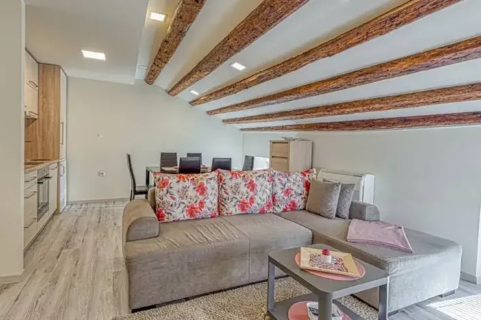 Prodej bytu 2+kk, Poreč, Chorvatsko, 48 m2