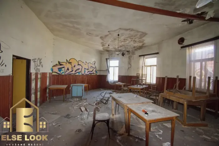 Prodej obchodního prostoru, Solnice, Rychnovská, 983 m2