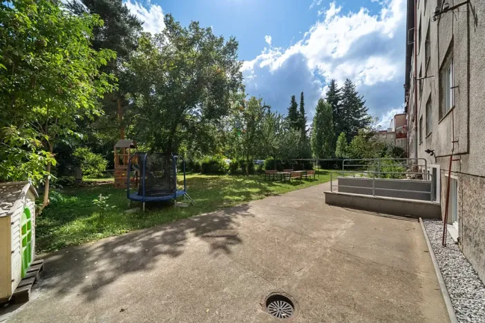 Prodej bytu 3+1, Plzeň, Thámova, 68 m2