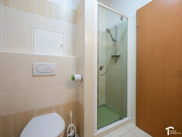 Pronájem bytu 2+kk, Pardubice - Nemošice, Nemošická, 60 m2