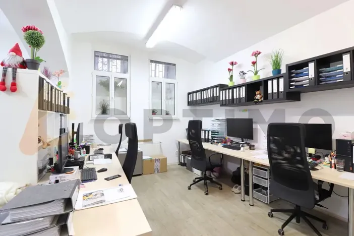 Prodej kanceláře, Praha - Smíchov, Ostrovského, 120 m2