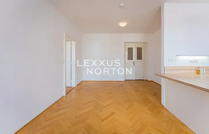 Pronájem bytu 2+kk, Praha - Staré Město, Na Perštýně, 73 m2