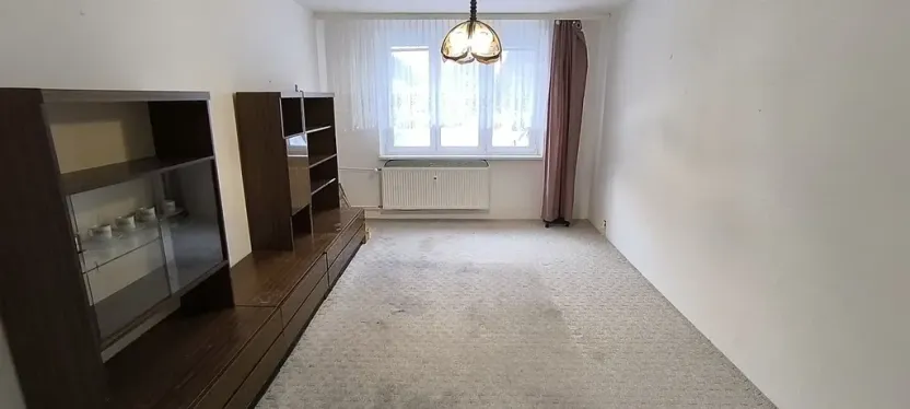 Prodej bytu 2+1, Cheb, Stavbařů, 63 m2