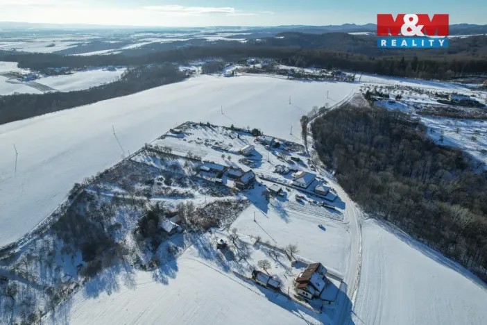 Prodej komerčního pozemku, Halenkovice, 8949 m2