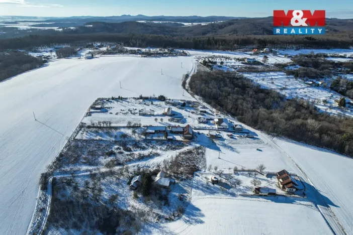 Prodej komerčního pozemku, Halenkovice, 8949 m2