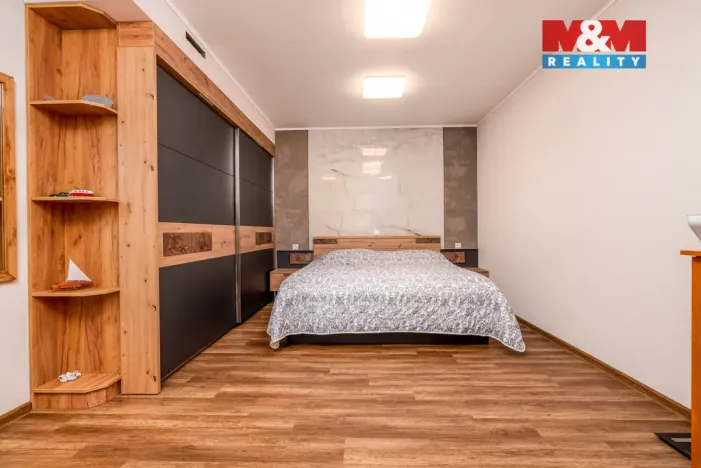 Prodej rodinného domu, Kostomlátky, 5. května, 128 m2